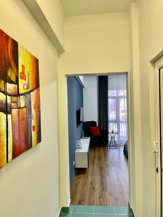 Metropole Apartments Studio City Bukarest Exteriör bild