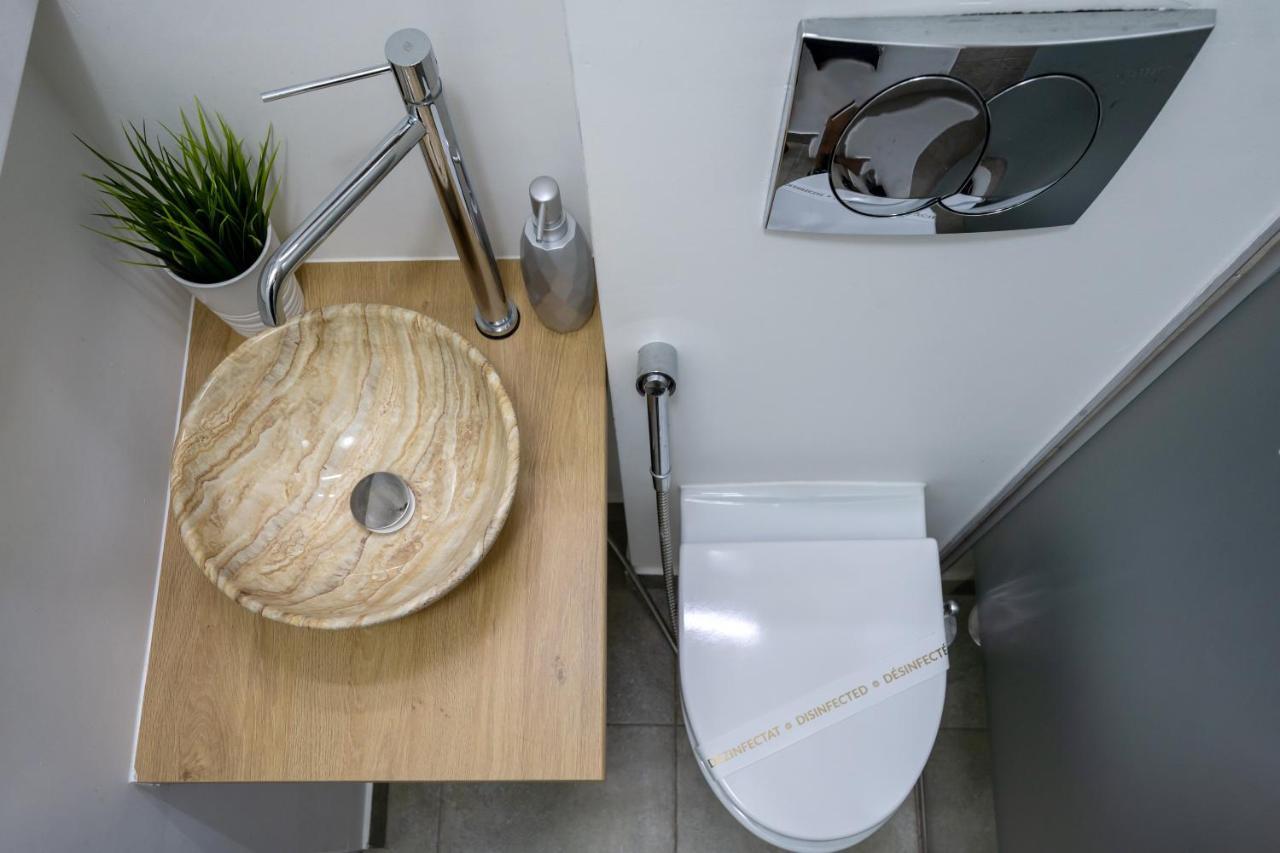 Metropole Apartments Studio City Bukarest Exteriör bild
